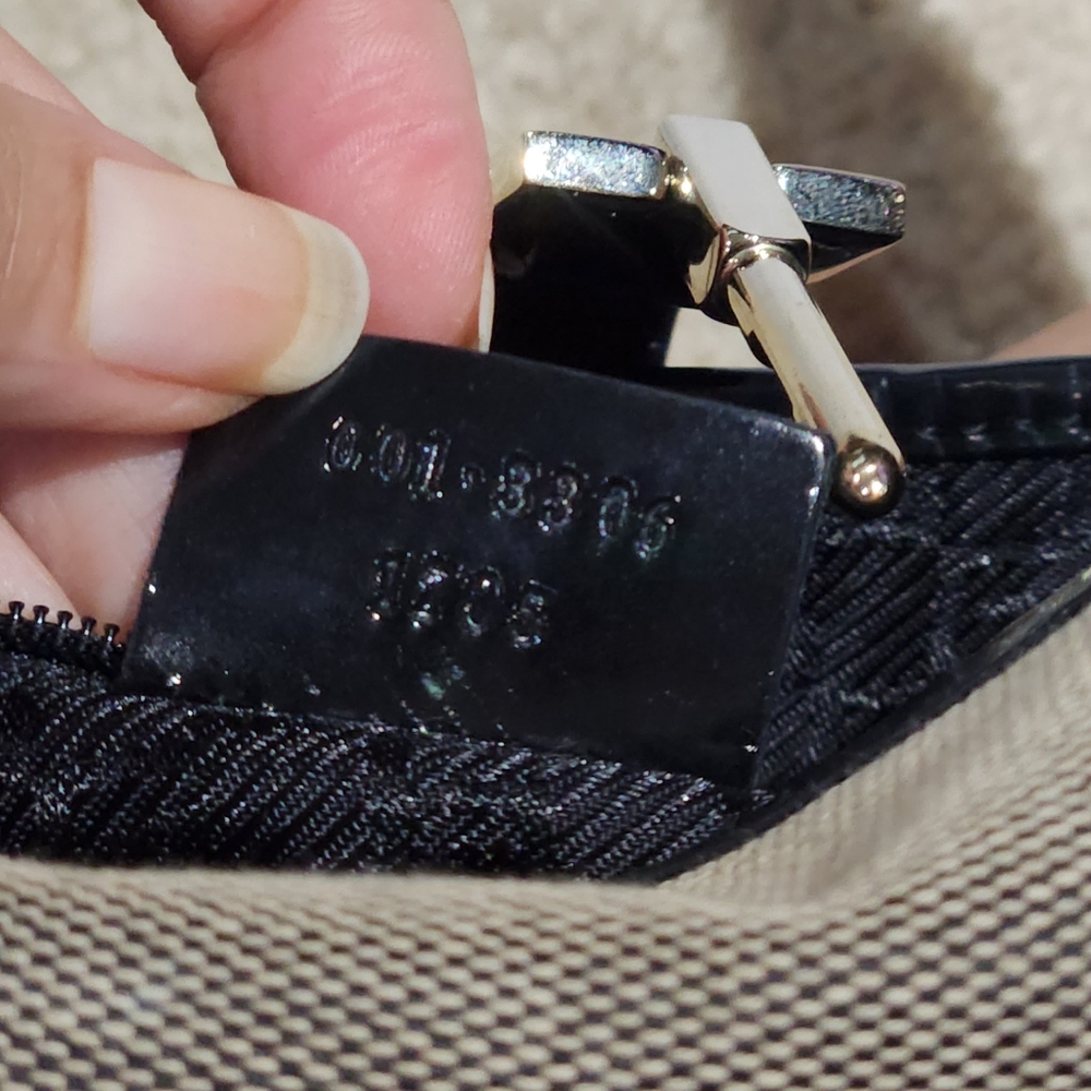 Gucci Jackie Shoulder Bag - Picture 15 of 16